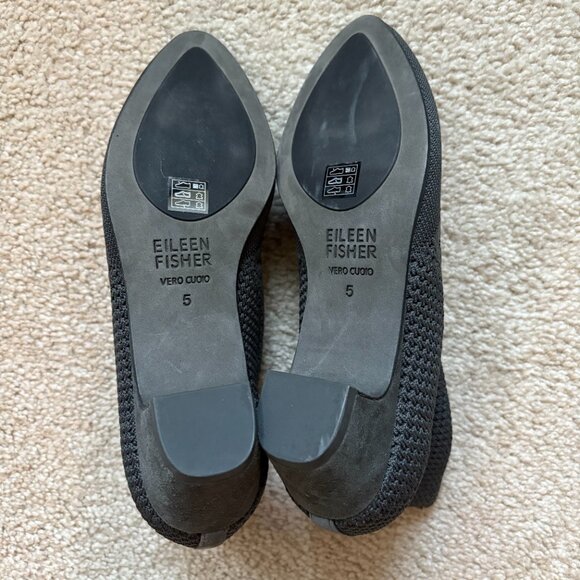 Eileen Fisher minimal gray knitted Purl booties with suede accents size 5 - Picture 4 of 6